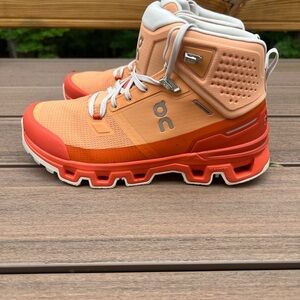 On Cloud  Rock womens hiking Waterproof Orange High-Top Sneakers shoes  Sz 8
